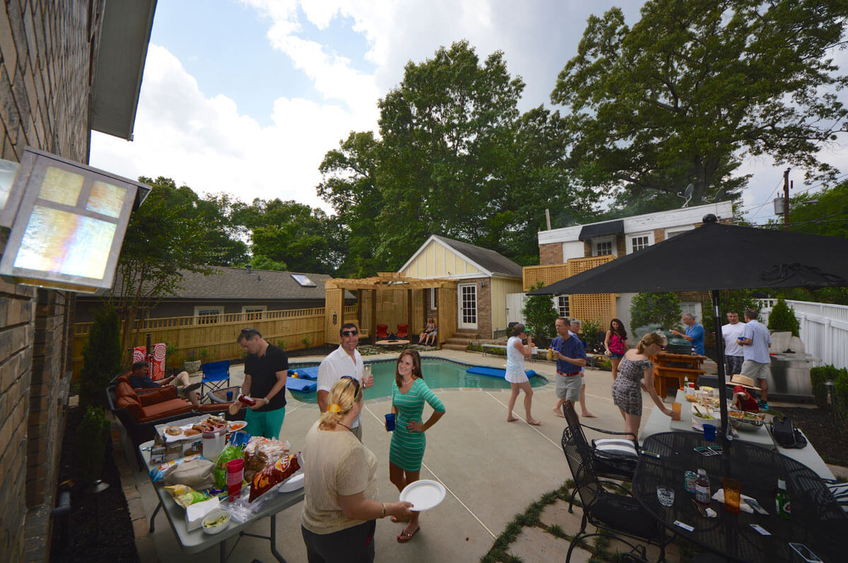 Outdoor Makerover : Fun-Filled Outdoor Installations for Your Atlanta Backyard