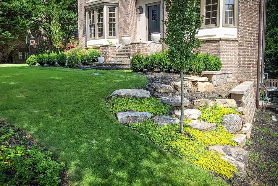 Outdoor Makeover : Front-yard-landscaping