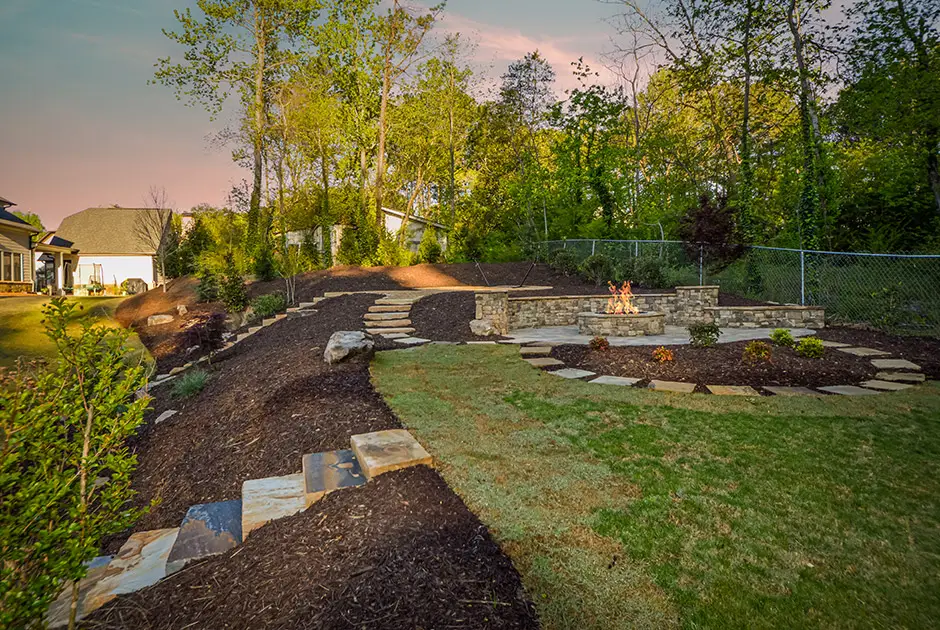 Outdoor Makeover : Landscape-With-Fire-Pit