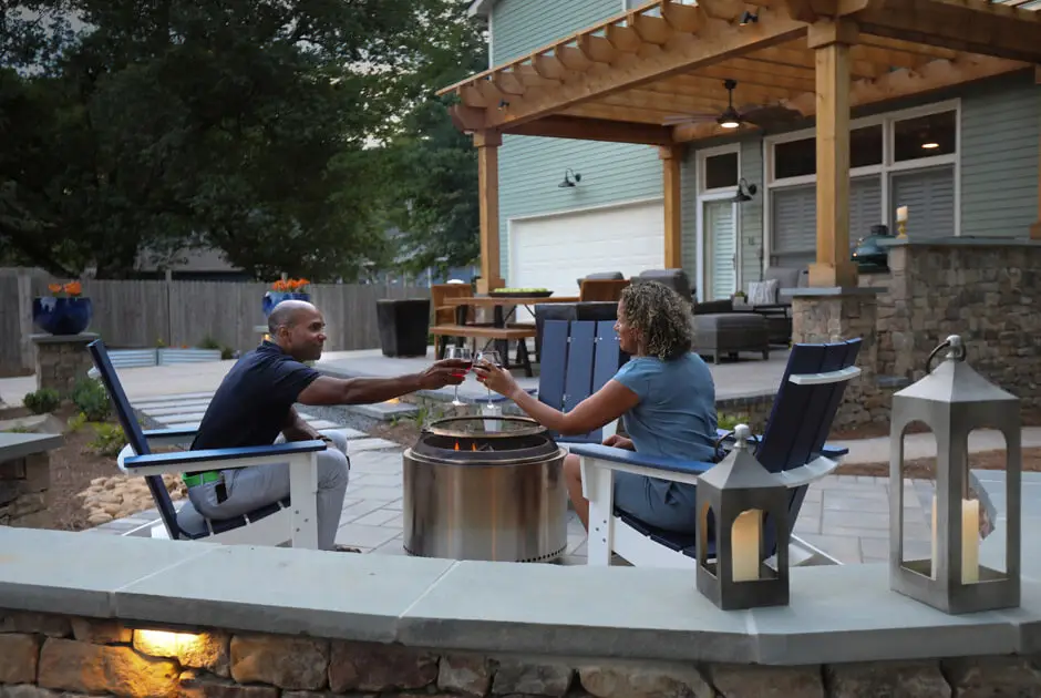 Outdoor makeover: Outdoor-Pergolas-With-Fire-Pit