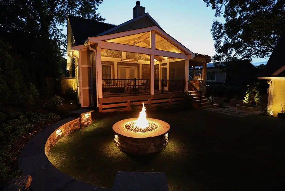 Outdoor Makeover : Round-Stackstone-Fire-Pit