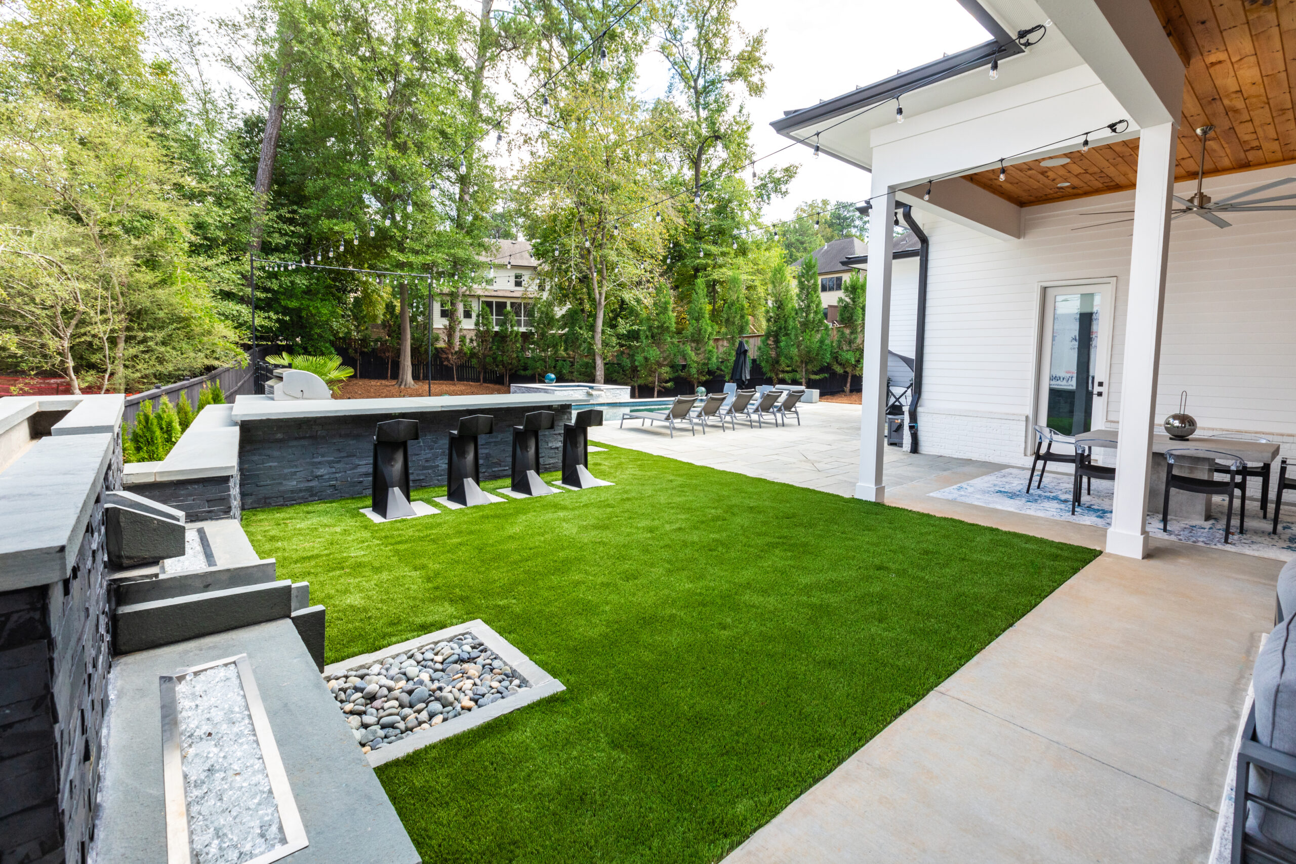 Outdoor Entertaining Ideas for Atlanta Outdoor Kitchens