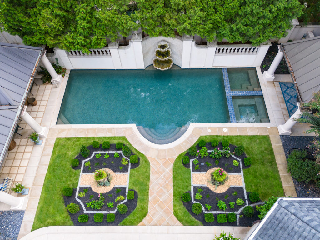 Pools In Tight Backyards