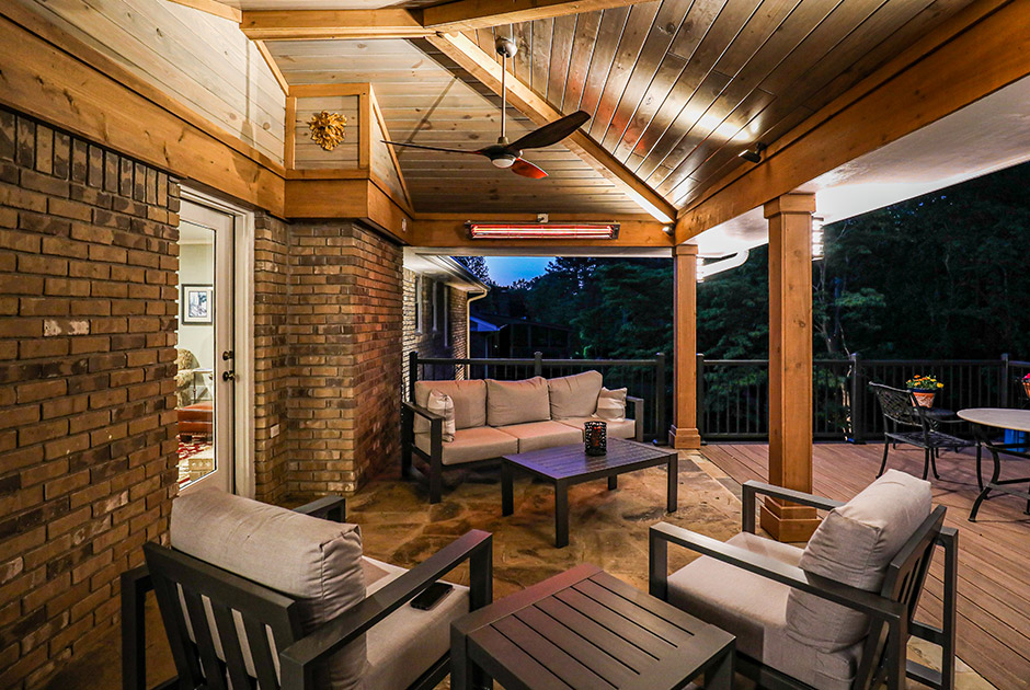 PATIOS